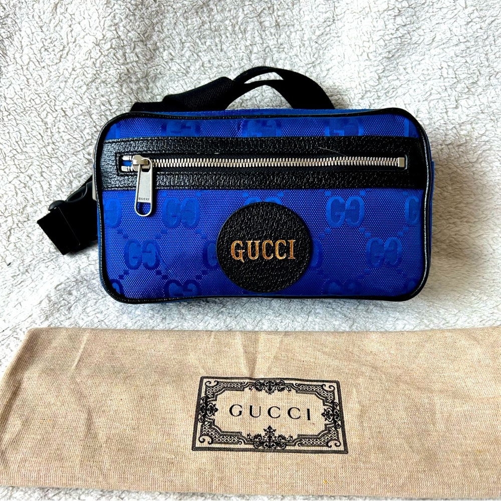 NWT Authentic Gucci Nylon GG Zip Camera Belt/Chest Bag Electric Blue
